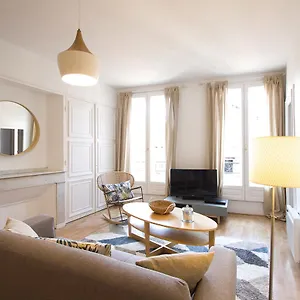 le-poete.midi-pyreneeshotels.com/